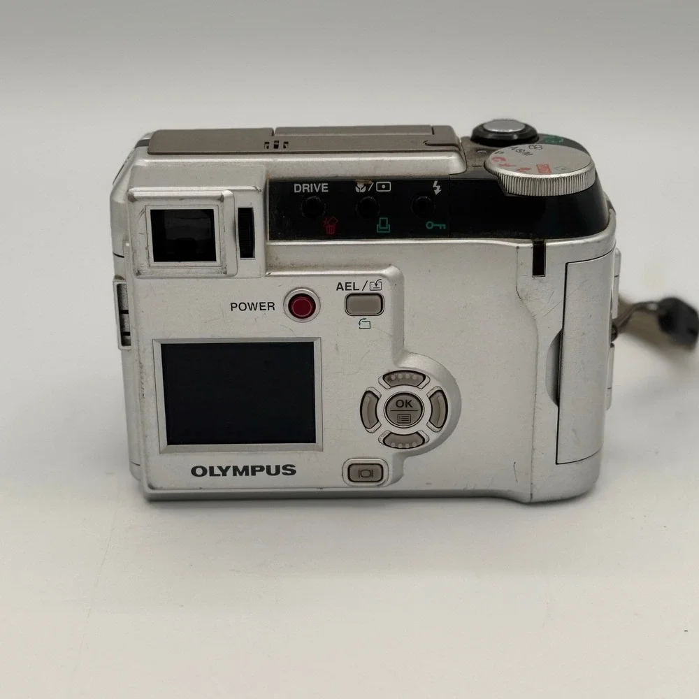 Olympus camedia 700